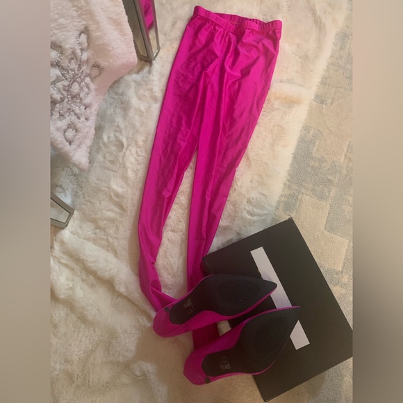 ❌❌❌SOLD❌❌❌Gorgeous FUCHSIA PANT BOOTS by Azalea Wang  Size 11 🔥🔥🔥🔥 💯NEW - Picture 6 of 9
